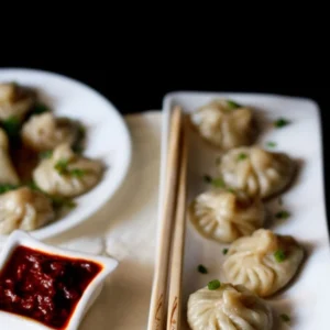 Momos
